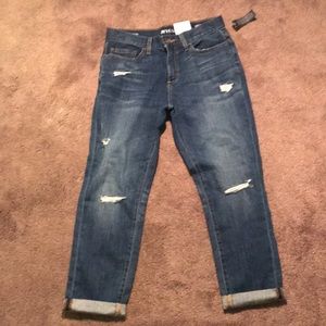 Medium wash boyfriend crop Jeans